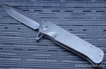   Medford Knife & Tool   Gigantes Flipper, Satin Finish Blade, Crucible CPM 3V Steel, Tumbled Titanium Handle