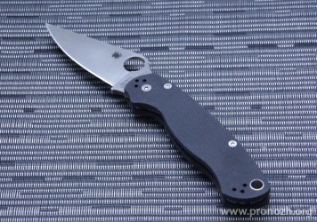   Spyderco Paramilitary 2, Satin Finish Blade, Crucible CPM S30V Steel, Black G-10 Handle