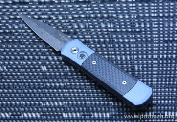    Pro-Tech Godson, Damascus Blade, Gray Aluminum Handle with Carbon Fiber Inlays