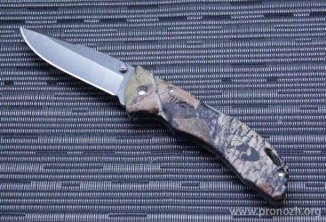   Buck  Bantam BHW, 420HC Steel, Satin Finish Blade, Mossy Oak Break-up Camo Handle