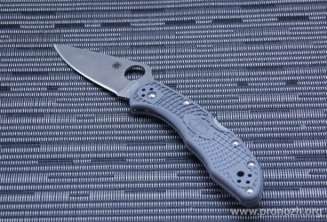    Spyderco Delica 4, VG-10 Steel, Satin Finish Blade, Gray FRN Handle