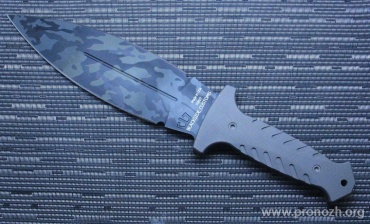   Blackside Customs  Fairgate Smatchet Fixed  Titanium Handle Multicam Blade