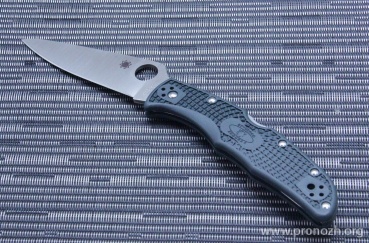    Spyderco Endura, ZDP-189 Steel, Satin Finish Blade, Green FRN Handle