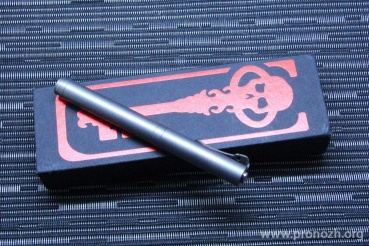   Chaves Knives Twist Cap Pen