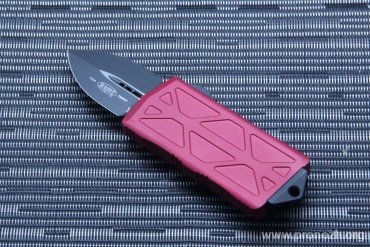      Microtech Exocet, Black Blade, Red Standard