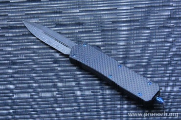      Microtech Scarab D/E, Stainless Steel Damascus, Carbon Fiber Top Cover, Blued Titanium Hardware 