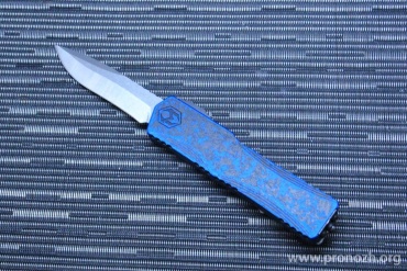      Heretic Knives Colossus Recurve, Blade Show West 23, Stonewash Breakthrough Blue