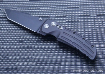   Hogue EX-01 3.5" Tanto Manual, Black Blade, Black Aluminum Handle