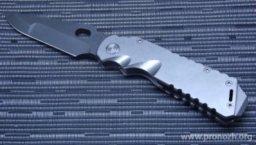   Medford Knife & Tool  Arktika, Black PVD-Coated Blade, D2 Tool Steel, Tumbled Titanium Handle