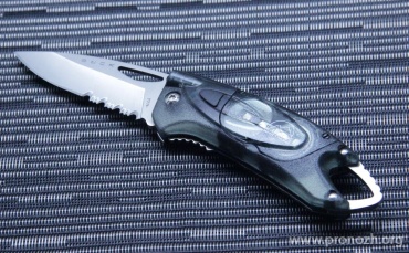   Buck Lumina  LED, Satin Finish 420HC Steel, Smoke GRN Handle