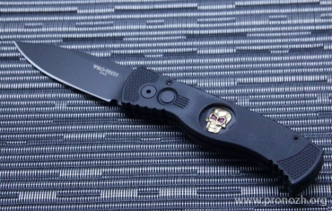    Pro-Tech TR-2, DLC-Coated Blade, Black Aluminum Handle,  Skull  Ruby Eyes Inlay