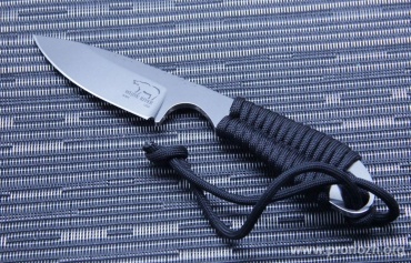   White River Backpacker, Stonewash Blade, Black Paracord