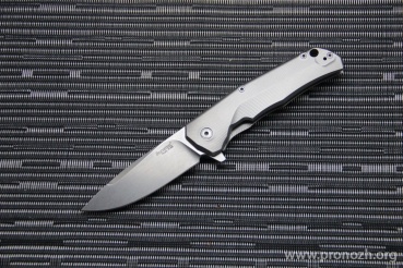 C  Lion Steel T.R.E. (Three Rapid Exchange), Satin Blade, Matte Titanium Handles, Blue Accents