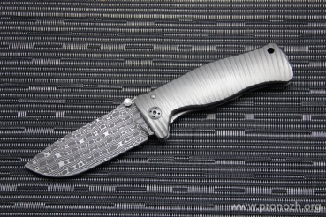 C  Lion Steel SR-1, Chad Nichols Damascus Iguana Pattern Blade, Gray Anodized Titanium Handle
