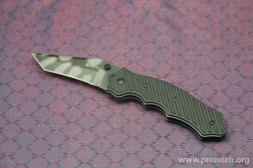   CRKT Triumph Tiger Stripe Assist
