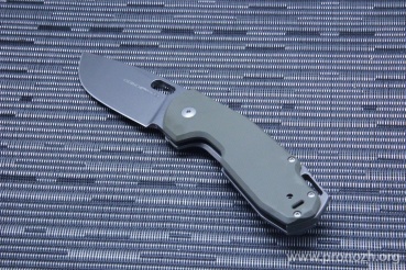   Viper  Odino, Stonewash Blade, Bohler N690Co Steel, OD  Green G-10 / Titanium Handle