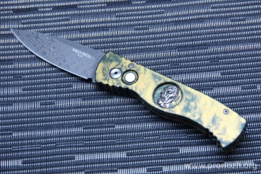    Pro-Tech TR-2 Zombi Splash Custom (Chad Nichols Damascus)