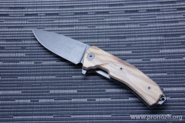 C  Lion Steel KUR IKBS Flipper, BlackWash Finish Blade, Olive Wood Handle