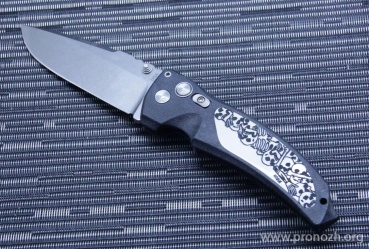   Hogue EX-03 4"  Drop Point Manual, Stone-Tumbled Blade, Custom Skulls and Bones Handle